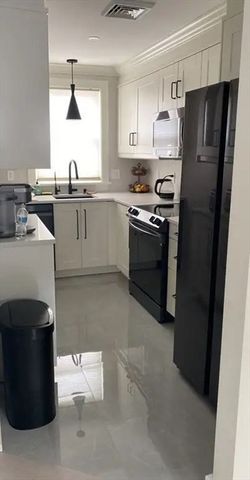 65 Louis St A, Barnstable, MA 02601