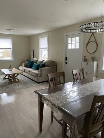 65 Louis St A, Barnstable, MA 02601