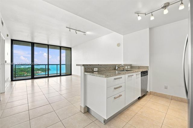 601 NE 36th St 2308, Miami, FL 33137