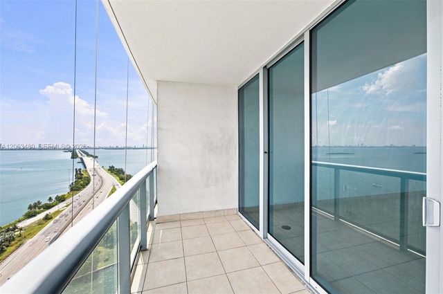 601 NE 36th St 2308, Miami, FL 33137