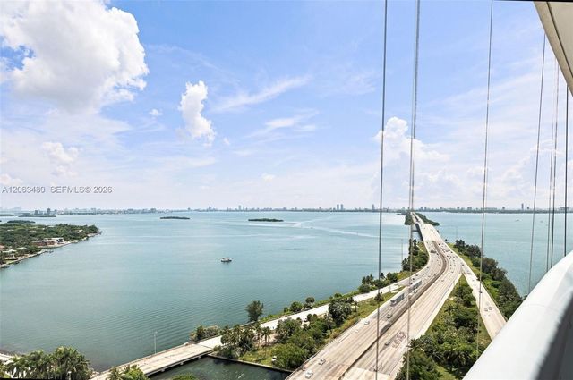 601 NE 36th St 2308, Miami, FL 33137