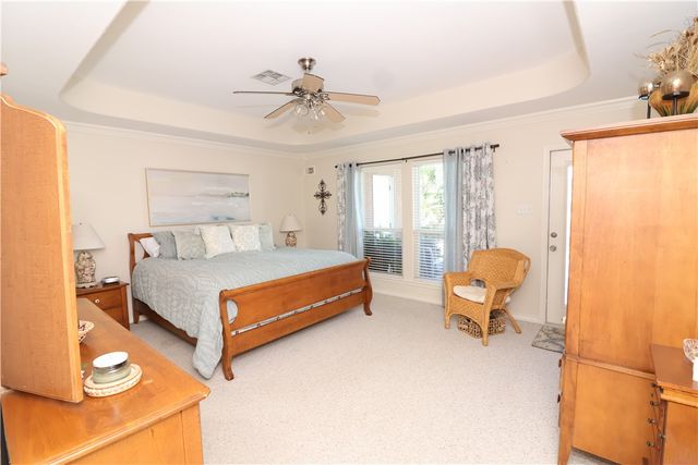 13766 Hawksnest Bay Dr, Corpus Christi, TX 78418