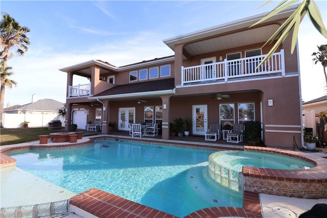 13766 Hawksnest Bay Dr, Corpus Christi, TX 78418