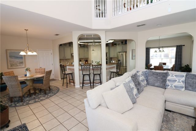 13766 Hawksnest Bay Dr, Corpus Christi, TX 78418