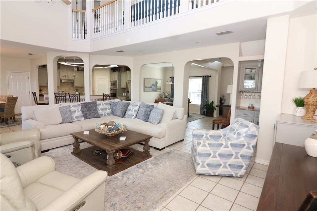 13766 Hawksnest Bay Dr, Corpus Christi, TX 78418 — photo 5
