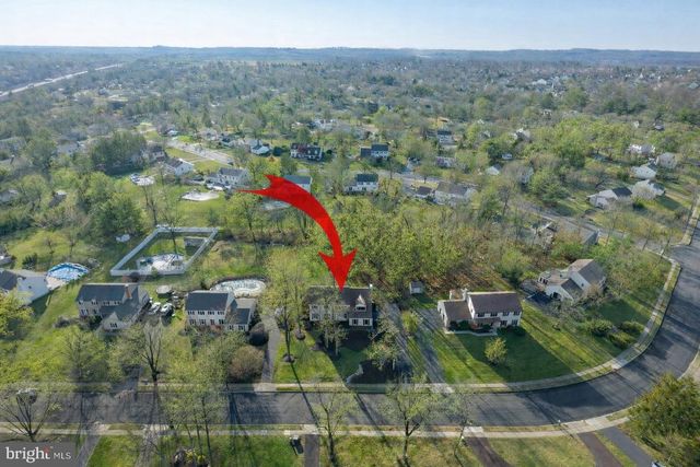 2041 SPRING VALLEY RD, Lansdale, PA 19446