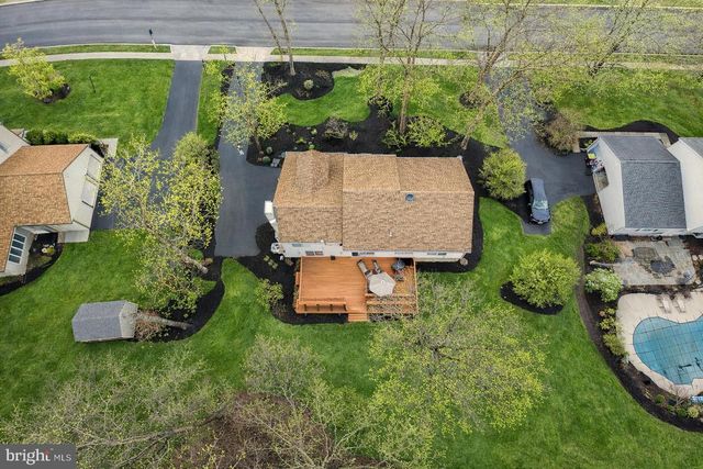 2041 SPRING VALLEY RD, Lansdale, PA 19446