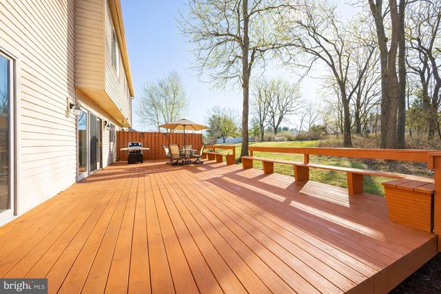 2041 SPRING VALLEY RD, Lansdale, PA 19446