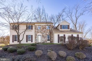 2041 SPRING VALLEY RD, Lansdale, PA 19446