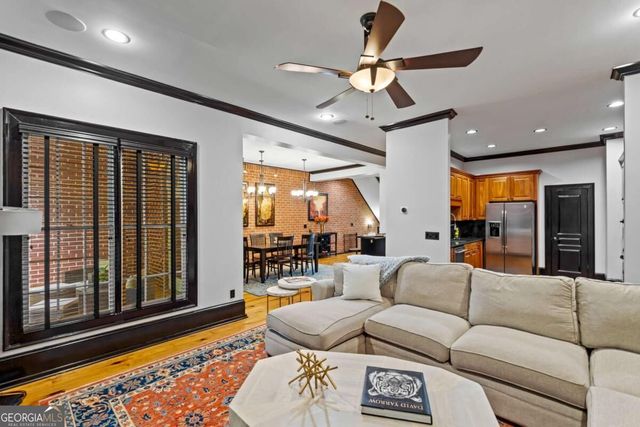 5512 Glenridge Drive K, Atlanta, GA 30342