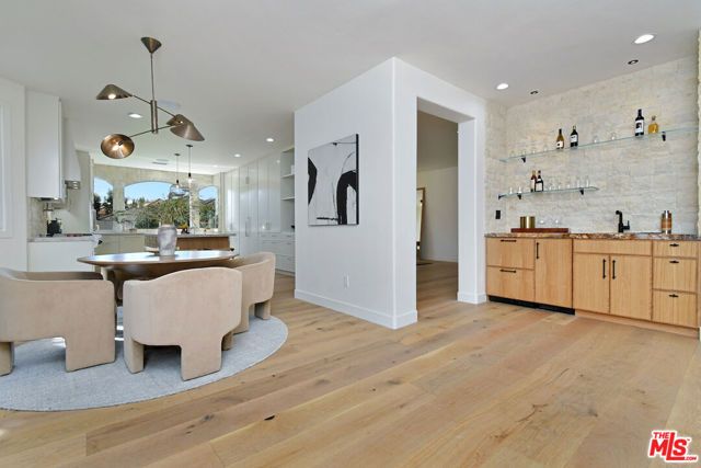 25605 Melbourne Court, Calabasas, CA 91302