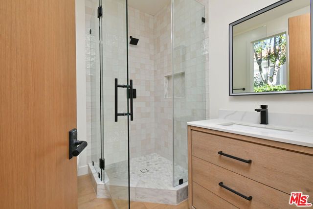 25605 Melbourne Court, Calabasas, CA 91302