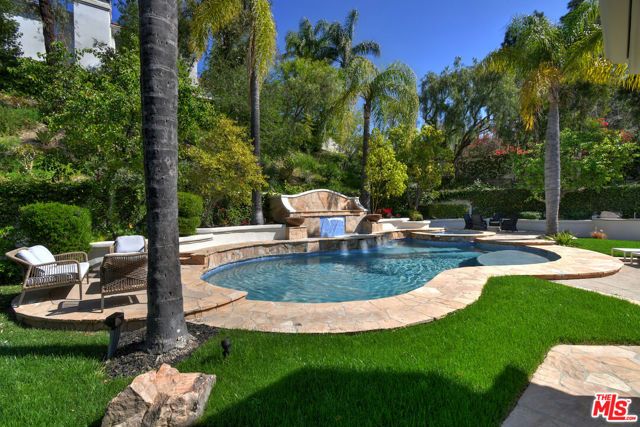 25605 Melbourne Court, Calabasas, CA 91302