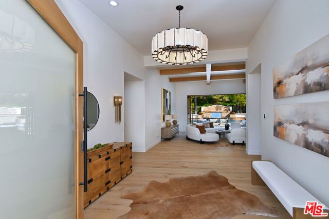 25605 Melbourne Court, Calabasas, CA 91302