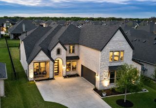 386 Paddle Boat Drive, Granbury, TX 76049
