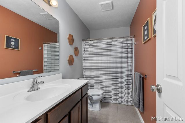 1115 Odell Farm Lane, Schoolcraft Twp, MI 49097