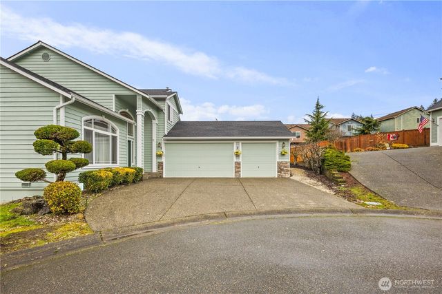 14426 19th Avenue W, Lynnwood, WA 98087