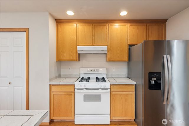 14426 19th Avenue W, Lynnwood, WA 98087