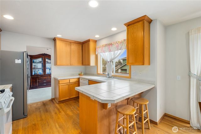 14426 19th Avenue W, Lynnwood, WA 98087