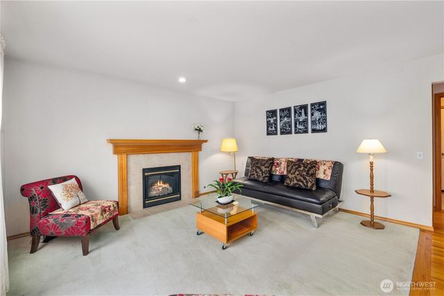 14426 19th Avenue W, Lynnwood, WA 98087