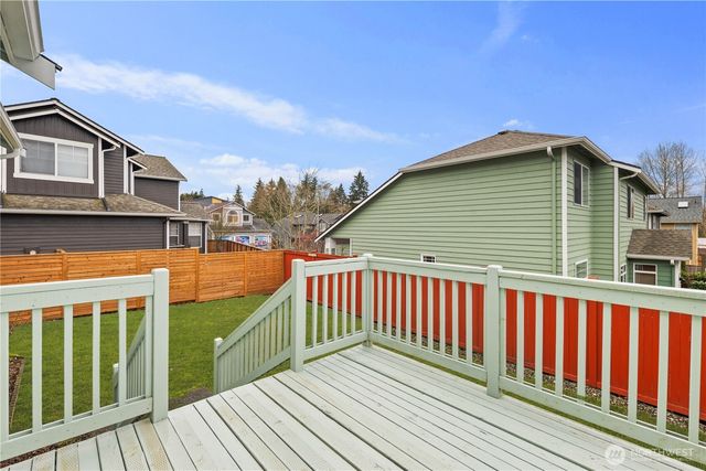 14426 19th Avenue W, Lynnwood, WA 98087