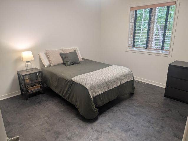 317 Meadow Woods Drive, Mankato, MN 56001