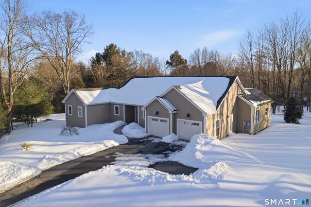 166 East Cotton Hill Road, New Hartford, CT 06057