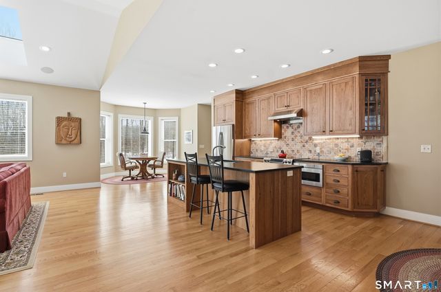 166 East Cotton Hill Road, New Hartford, CT 06057