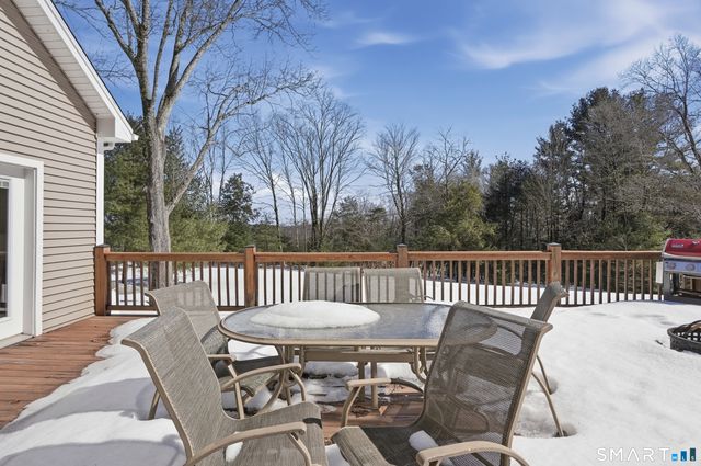 166 East Cotton Hill Road, New Hartford, CT 06057