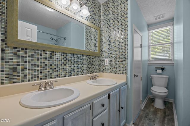 642 Tyler Run Drive, Wake Forest, NC 27587