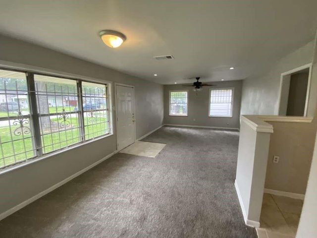 5322 Dewberry Street, Houston, TX 77021