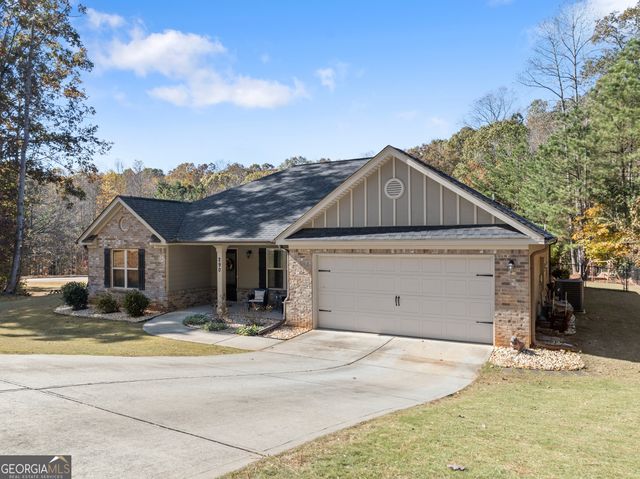 290 Emily Forest Way, Pendergrass, GA 30567