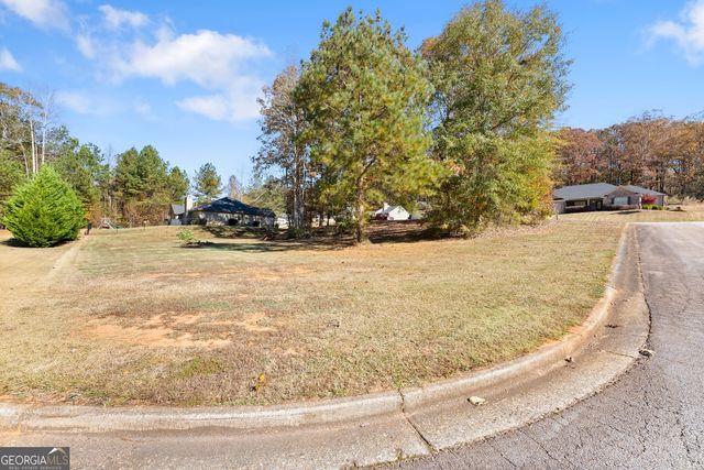 290 Emily Forest Way, Pendergrass, GA 30567