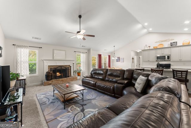 290 Emily Forest Way, Pendergrass, GA 30567