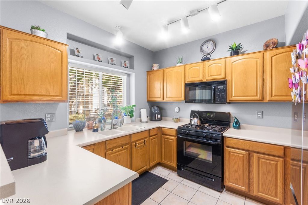 6900 Indian Chief Drive 101, Las Vegas, NV 89130 — photo 2
