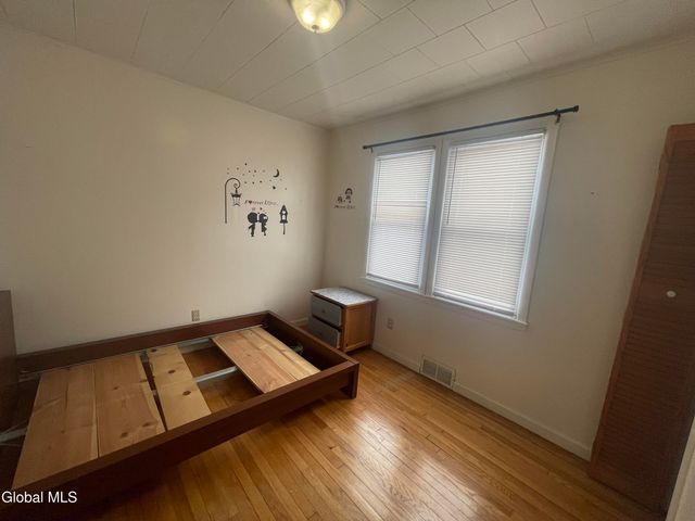 13 Washington Avenue, Colonie, NY 12205