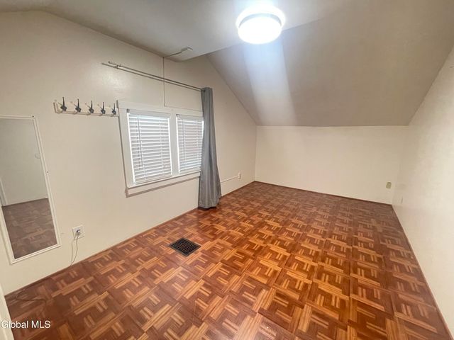 13 Washington Avenue, Colonie, NY 12205