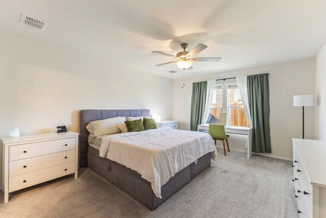 10112 Falkland Road, Fort Worth, TX 76036