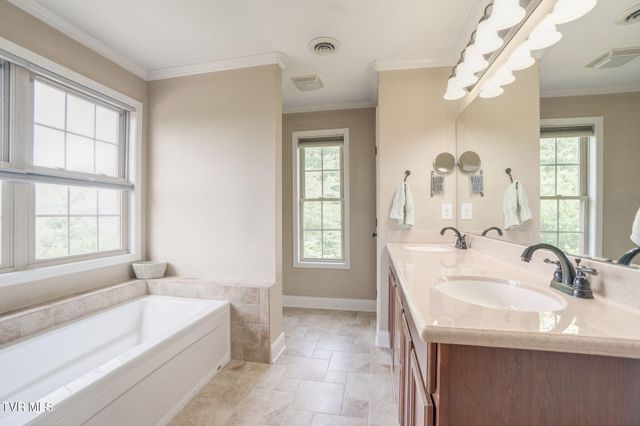 146 Bob Walker Road, Jonesborough, TN 37659