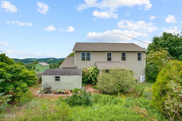 146 Bob Walker Road, Jonesborough, TN 37659