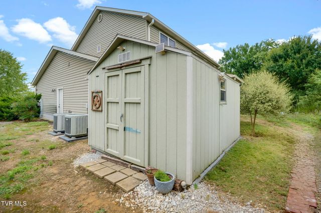 146 Bob Walker Road, Jonesborough, TN 37659