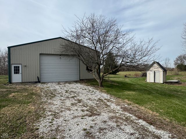 10090 N State Road 75 Highway, North Salem, IN 46165