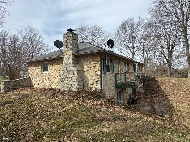 10090 N State Road 75 Highway, North Salem, IN 46165