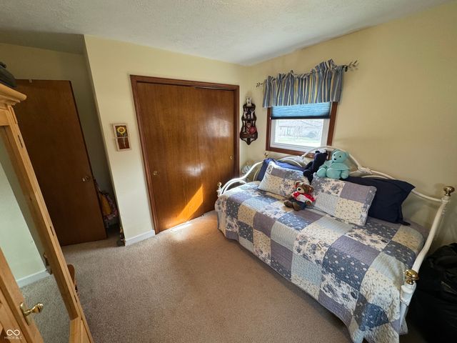 10090 N State Road 75 Highway, North Salem, IN 46165