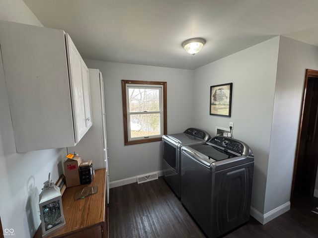 10090 N State Road 75 Highway, North Salem, IN 46165