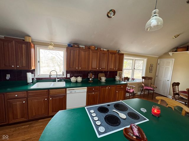 10090 N State Road 75 Highway, North Salem, IN 46165