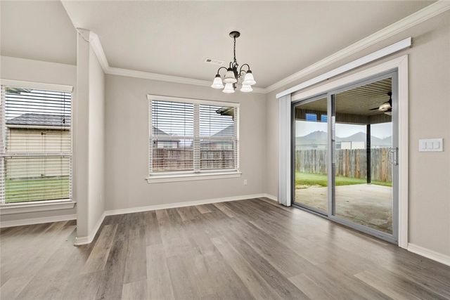 7832 Brooklyn Avenue, Springdale, AR 72762