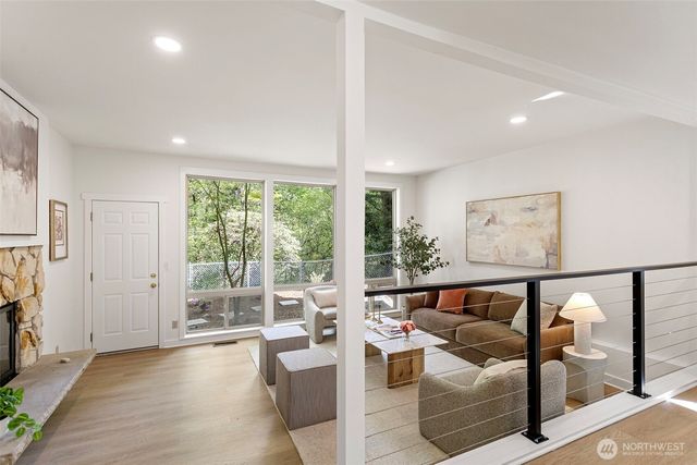4800 152nd Place SE, Bellevue, WA 98006