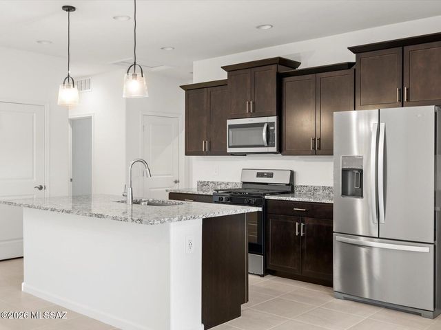 12748 N Fire Brand Street, Marana, AZ 85658