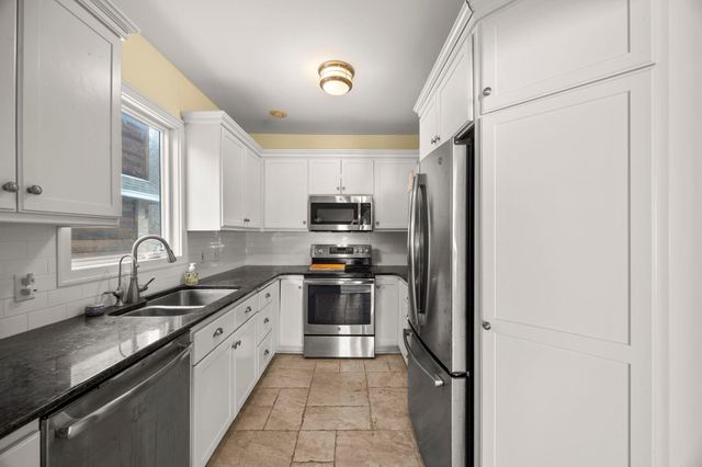 605 Park Lane, Long Lake, MN 55356